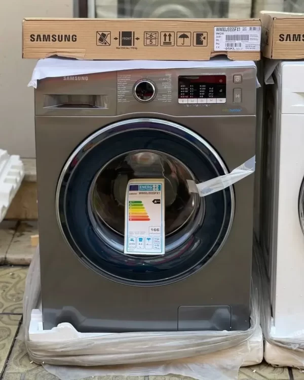 عکس طبیعی لباسشویی سامسونگ ww80j5555